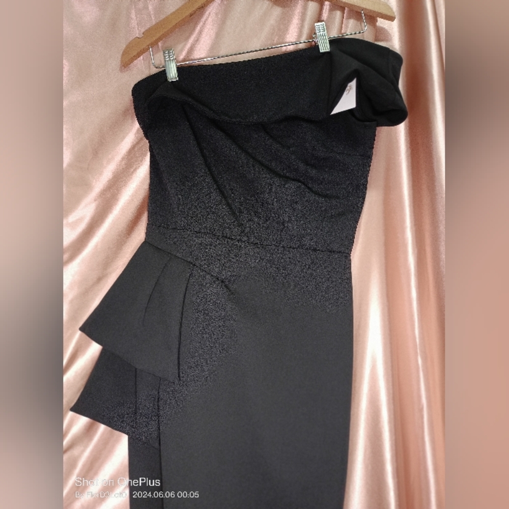 New Elegant Black Dress, Size Medium